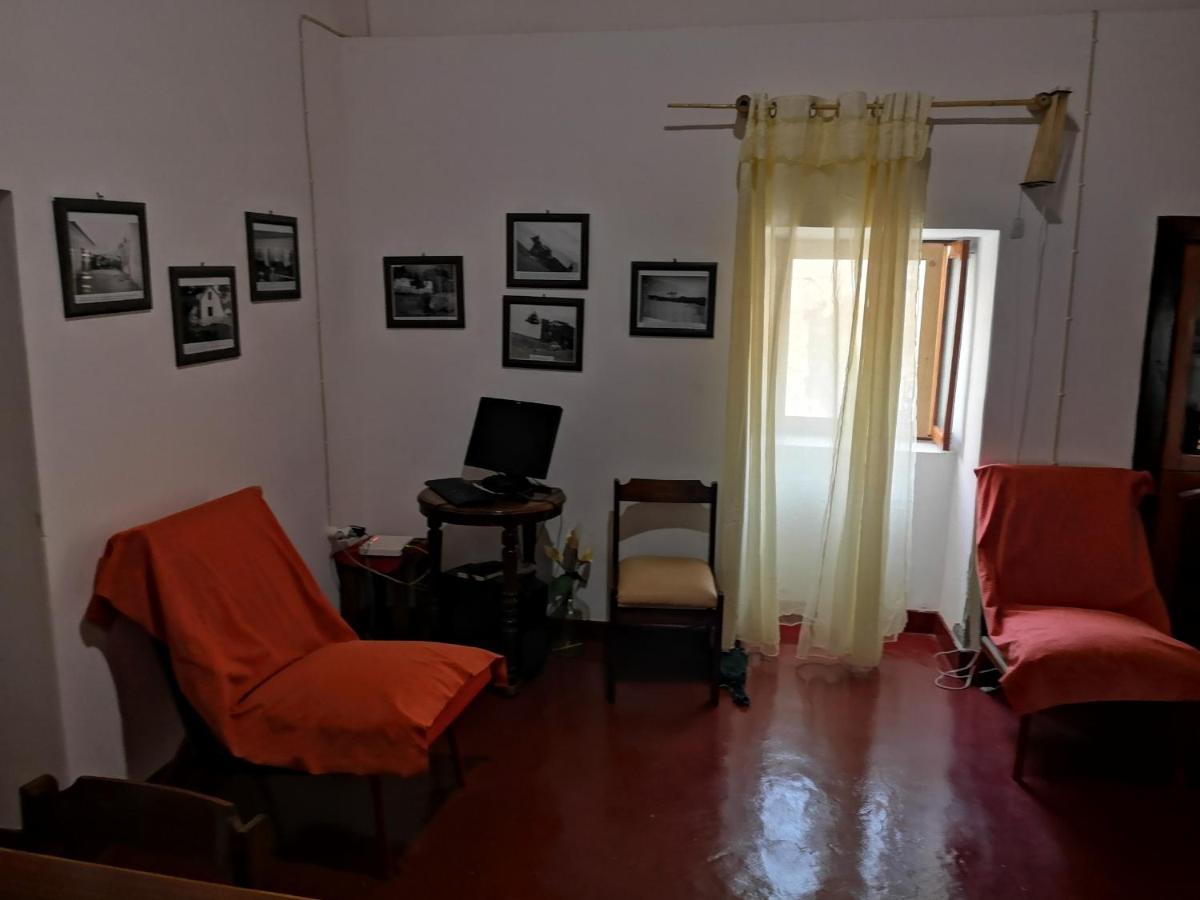 Kaza Ladera Bed & Breakfast Seladinha ภายนอก รูปภาพ