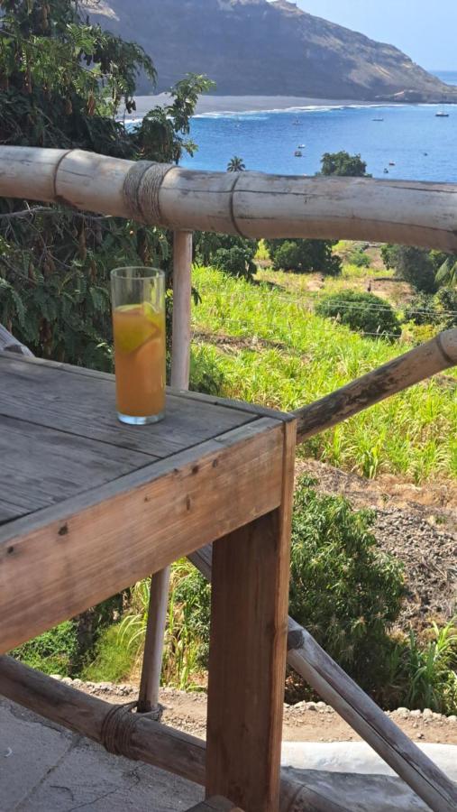 Kaza Ladera Bed & Breakfast Seladinha ภายนอก รูปภาพ