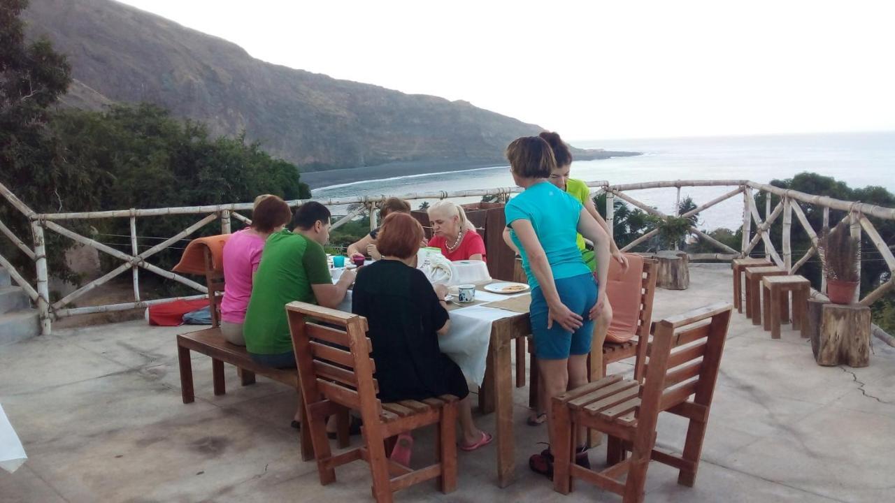 Kaza Ladera Bed & Breakfast Seladinha ภายนอก รูปภาพ