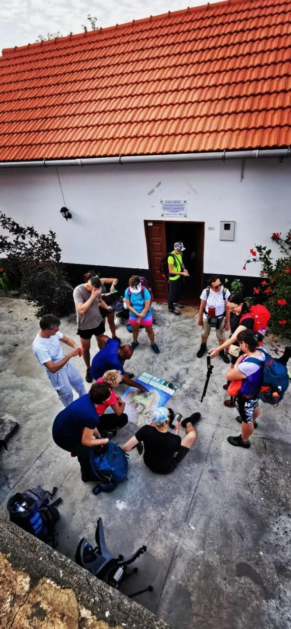 Kaza Ladera Bed & Breakfast Seladinha ภายนอก รูปภาพ