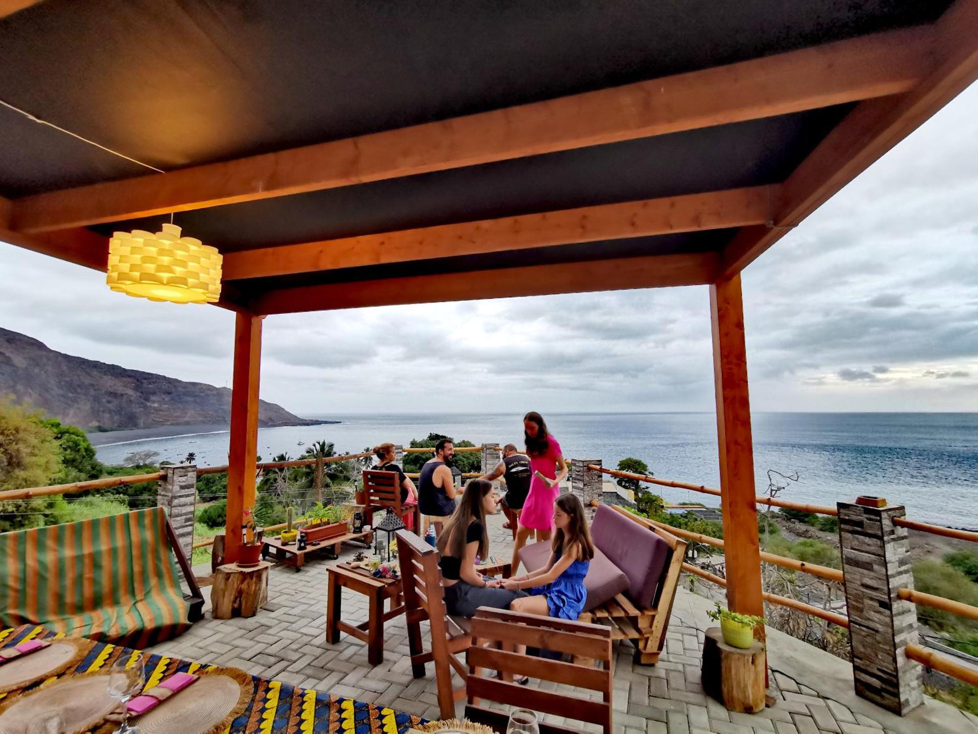 Kaza Ladera Bed & Breakfast Seladinha ภายนอก รูปภาพ
